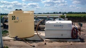 اضافه کردن گچ کشاورزی بر آب